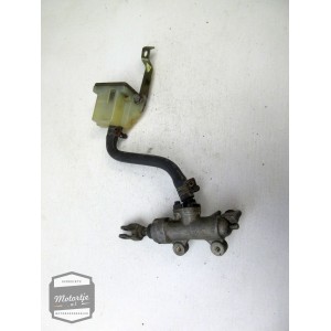 Suzuki GSX600F rempomp achter / achterrem pomp / remcilinder / rem pomp cilinder Suzuki GSX600F rempomp achter / achterrem pomp / remcilinder / rem pomp cilinder